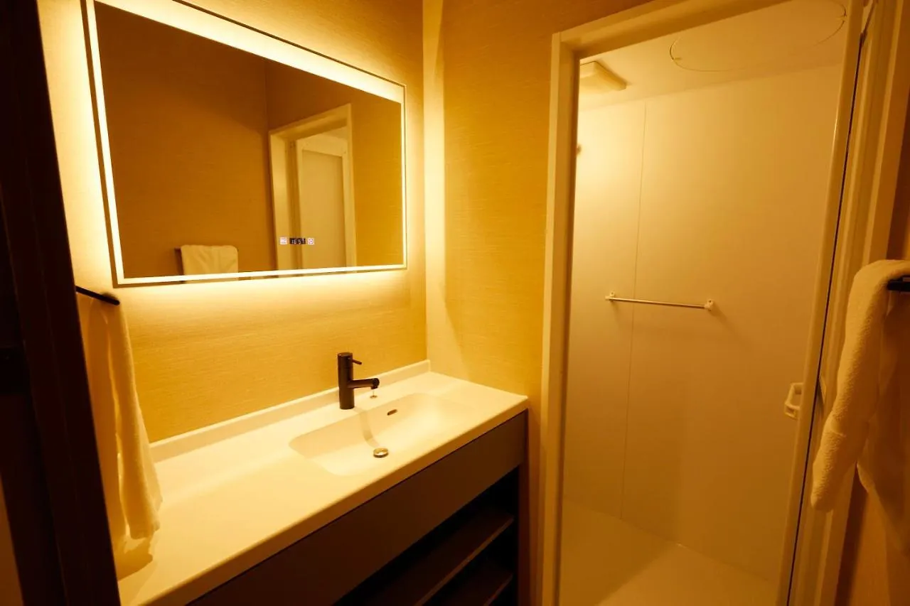 Riverside Hotel Sapporo 0*,  Japonya